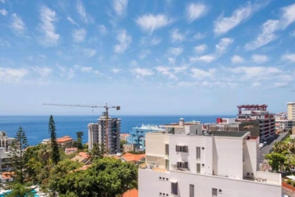 Modern And Cozy Apartment Funchal  Ngoại thất bức ảnh